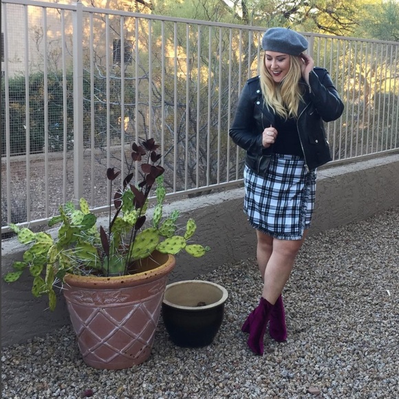 Wool Beret - Picture 2 of 6